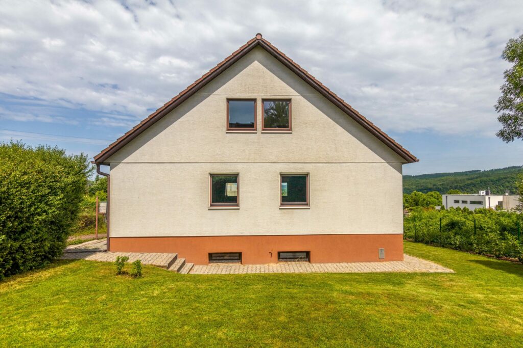 Prodej rodinného domu 258 m²